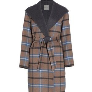 Elie Tahari blue Wallace plaid coat, size medium